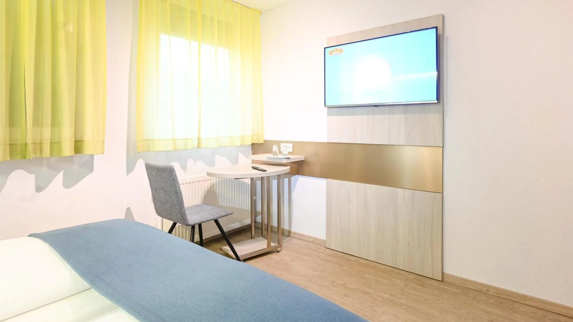 Hotel Am Spichernplatz Дюссельдорф