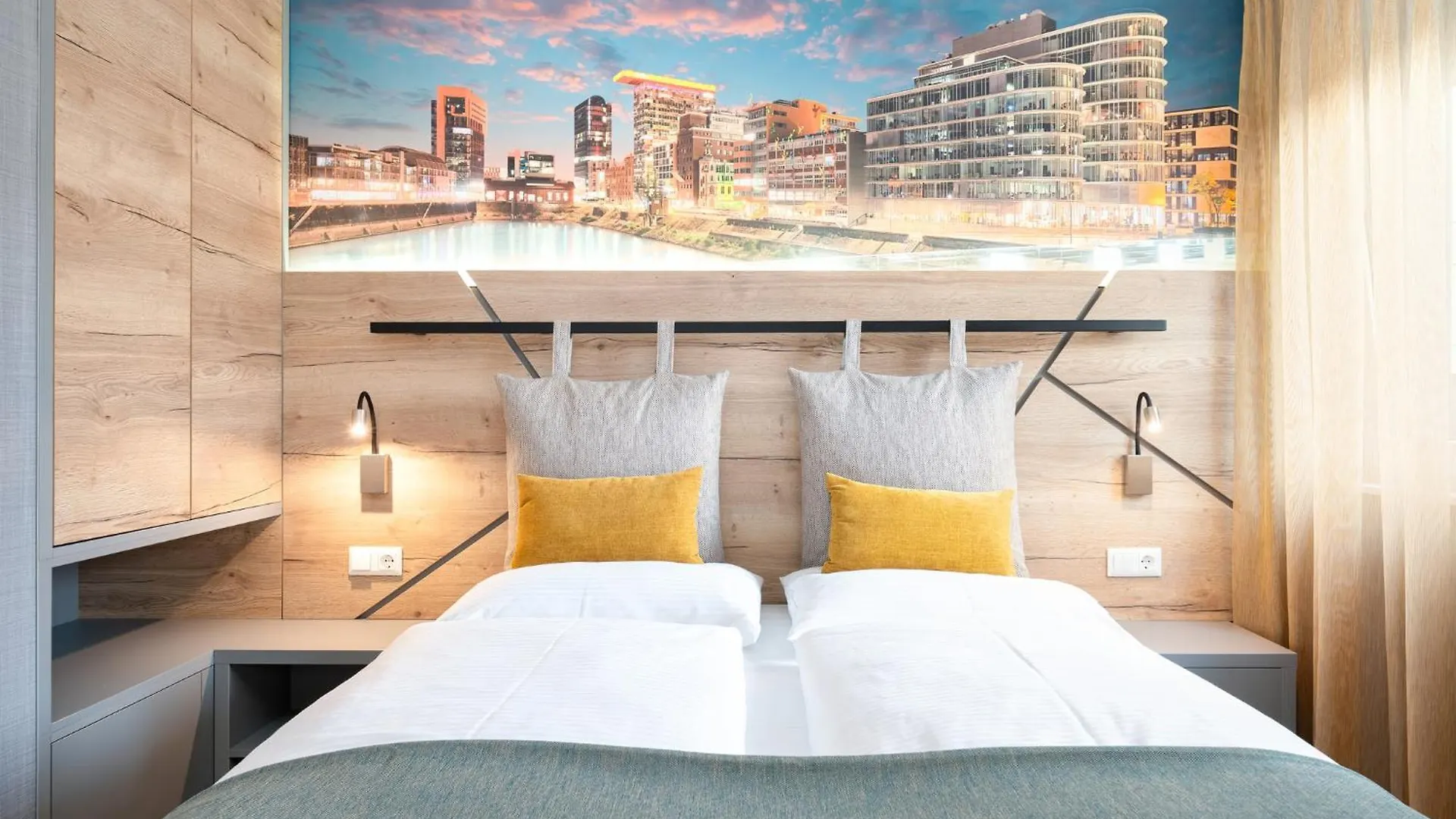 HOTEL Am Spichernplatz Düsseldorf 3*,