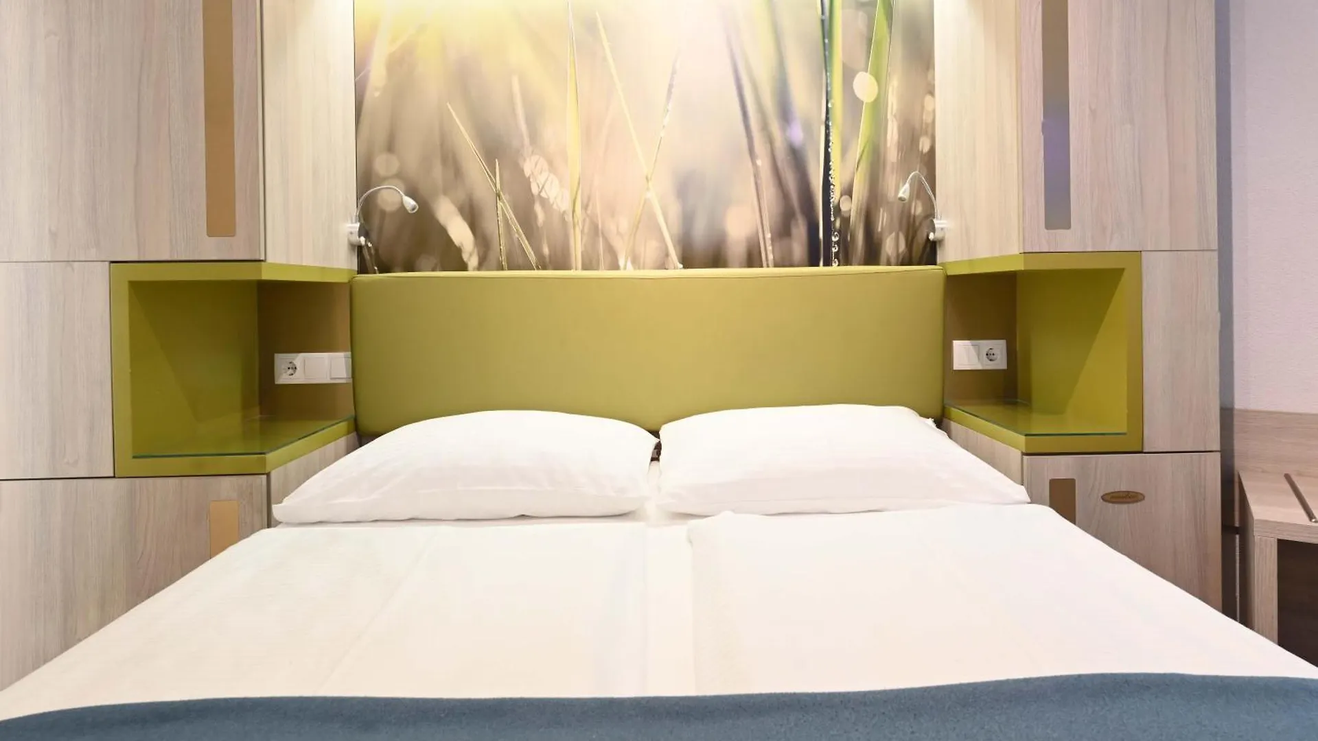 ***  HOTEL Am Spichernplatz Düsseldorf Deutschland